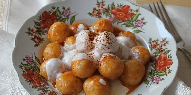 Bulgur köftesi tarifi, nasıl yapılır? Kolay bulgur köftesi tarifi