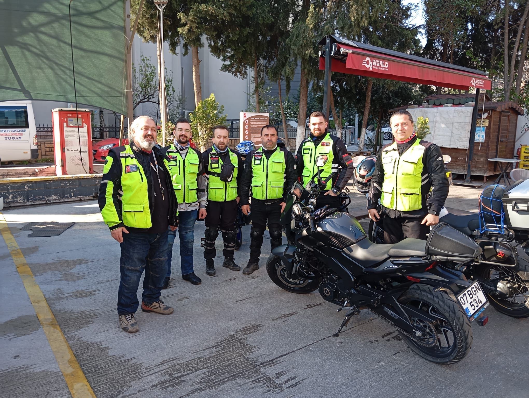 BULMOK üyelerinden trafikte güvenlik için ileri sürüş hamlesi