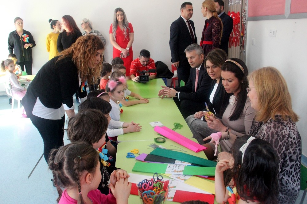 Bulut Gündüz Bakımevi çocukları Rumen kültürüyle tanıştı 
