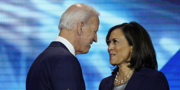 Bunağın yardımcısından beslemesine Gazze çağrısı