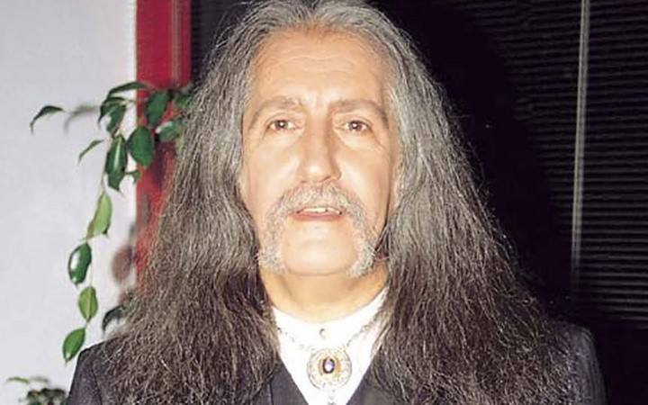 Bundan tam 50 yıl önce yazmış! Barış Manço'nun Cumhuriyetin 100. yılı için vasiyeti olay oldu