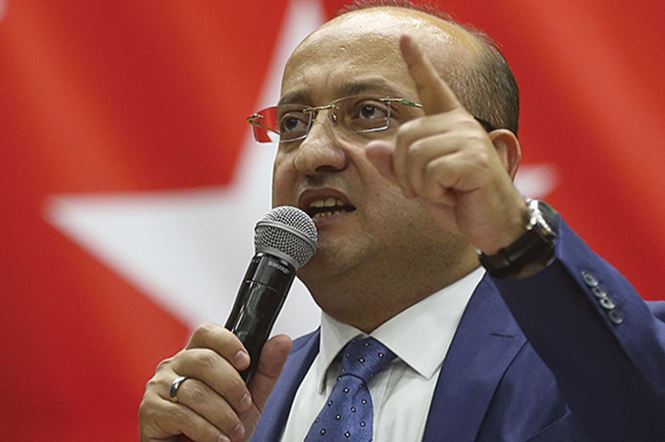 Bunlar kurdele değil yol kesmeyi bilirler