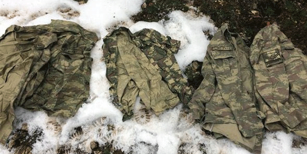 Bunlar PKK’nın deposundan çıktı… Asker kıyafetiyle saldırı planlıyorlar!