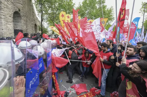 Bunlara işçi demek işçilere hakaret! İşte azgın azınlıktan geriye kalanlar