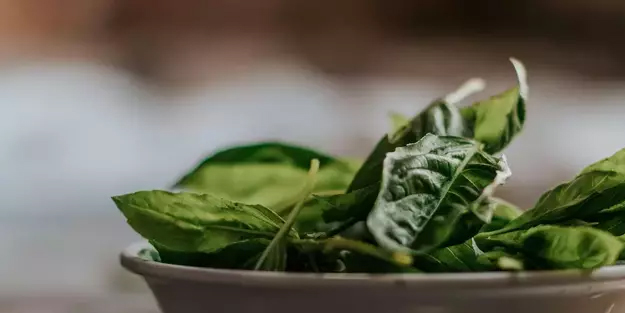 Bunu yapmadan önce düşünün! Herkes biliyor ki: iyi gelen bu yiyecek zararsız ama dikkat, silah olabiliyor