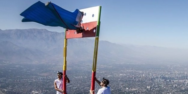 Bunun adı çılgınlık: 1500 metreden atlayıp başardı