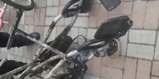 Bunun adı namussuzluk! Engellinin akülü aracını çalıp yaktılar