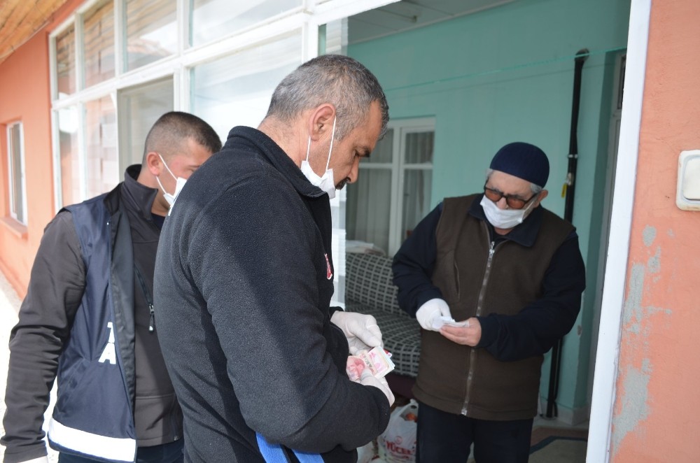 Bünyan Belediyesi yaşlılara şefkat elini uzatmaya devam ediyor 