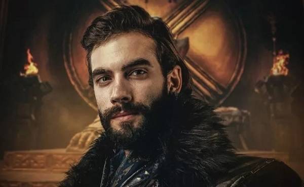 Burak Berkay Akgün kimdir?