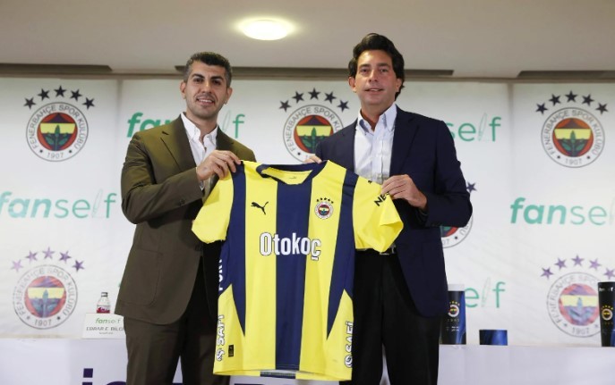 Burak Çağlan Kızılhan açıkladı! Fenerbahçe'de imzalar atıldı