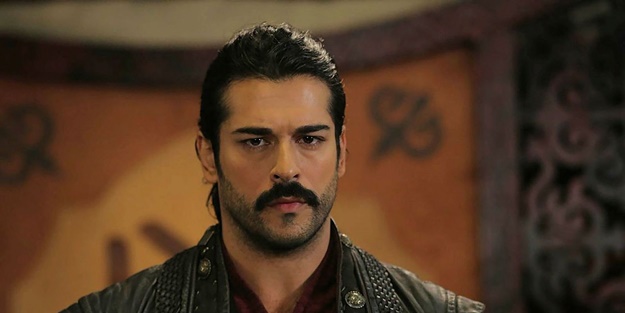 Burak Özçivit'ten ortalığı karıştıran Kuruluş Osman paylaşımı