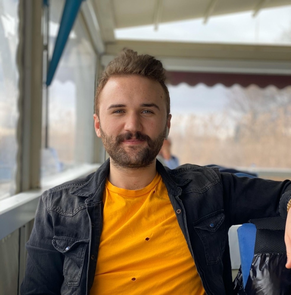 Burak Özkoçak : “Markalar, tanıtım için yeni medya mecralarını tercih ediyor” 