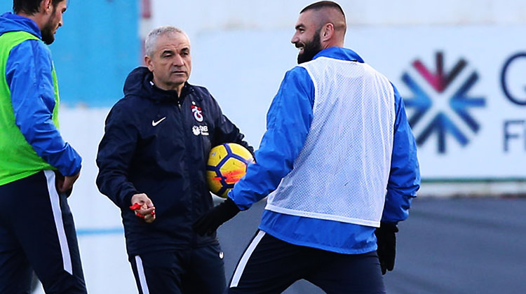 Burak Yılmaz, Çalımbay'la görüştü!