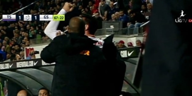 Burak Yılmaz'dan olay hareket!