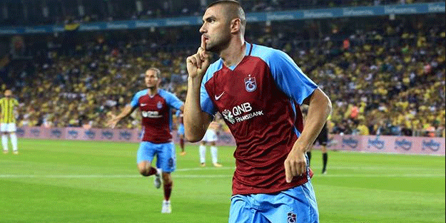 Burak Yılmaz'dan 'Olcay' paylaşımı