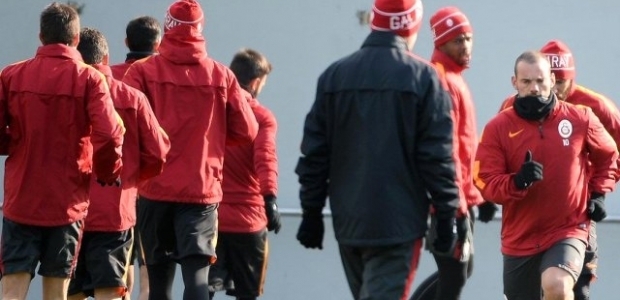 Burak yine idmana çıkmadı