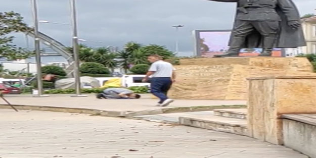 Buram buram provokasyon kokuyor! Mustafa Kemal heykeli önünde namaza durup secde etti...