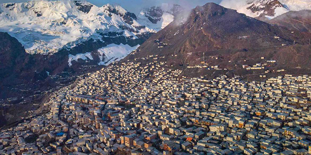 Buranın topraklarından altın fışkırıyor! Maden sahipleri, çalışanlara 'Altını bulun sizin olsun' diyerek izin verdi