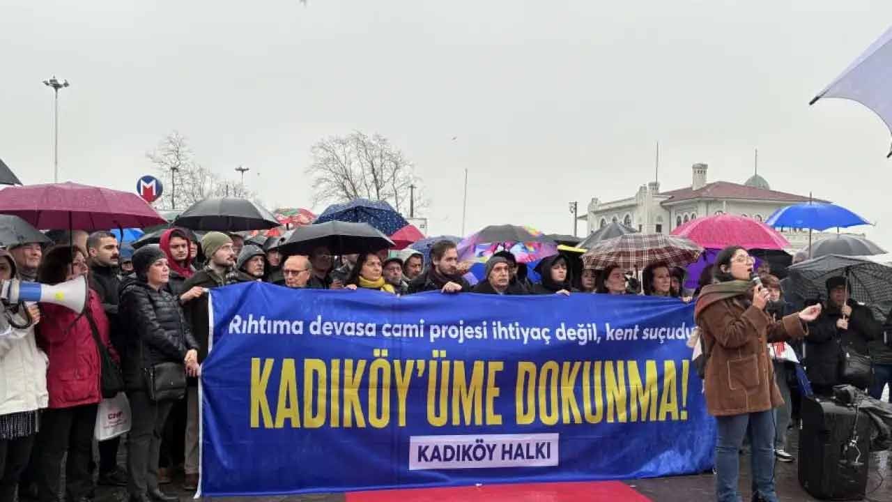 Burası sanki Müslüman Türkiye değil de Yunanistan! CHP’nin kalesinde cami karşıtlığı