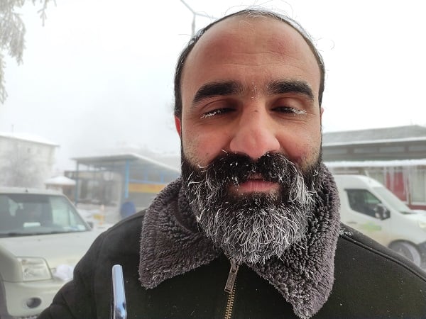 Burası Sibirya değil Ardahan! -31 derecede kirpikleri kaşları dondu