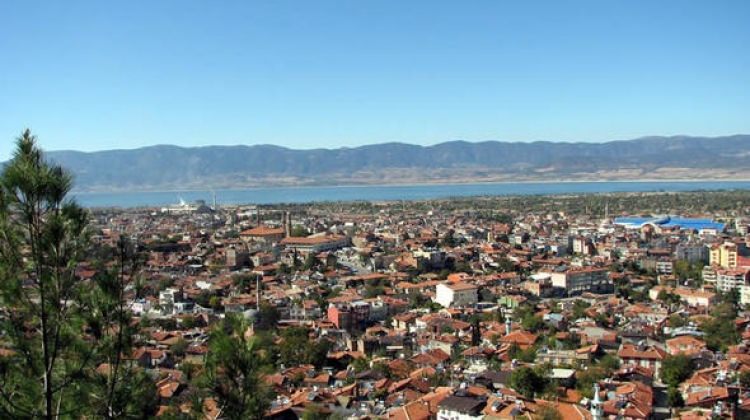 Burdur Valisi Yılmaz'dan alkışlanacak alkol kararı!