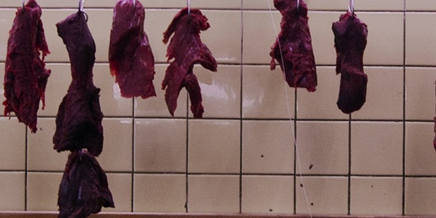 Burdur'da 205 kilogram at eti ele geçirildi