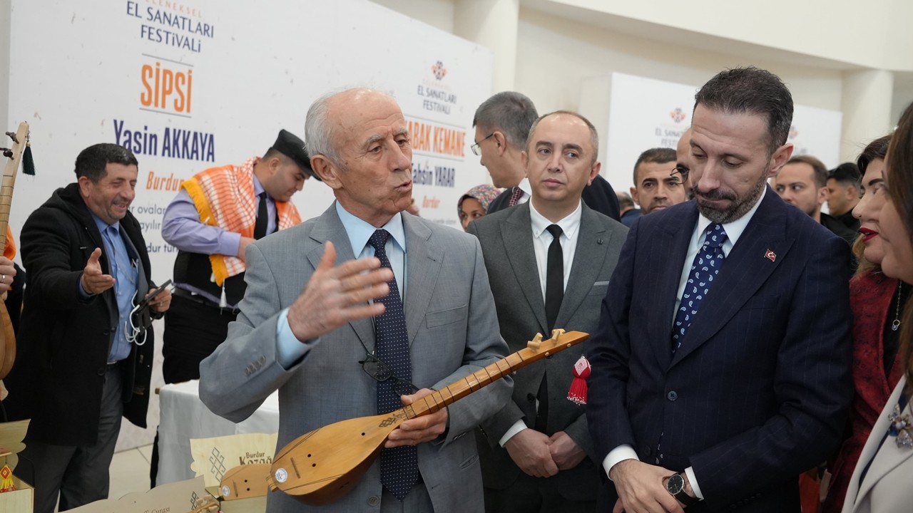 Burdur’da Geleneksel El Sanatları Festivali başladı