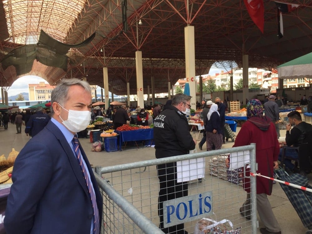 Burdur’da pazar yerine termal kamera 