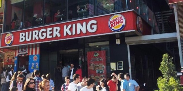 Burger'dan açıklama: Kovduk!