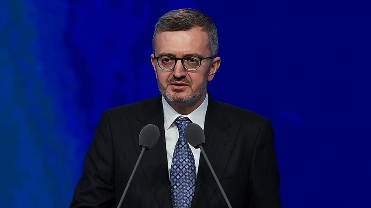 Burhanettin Duran’dan "Hocalı Katliamı" mesajı