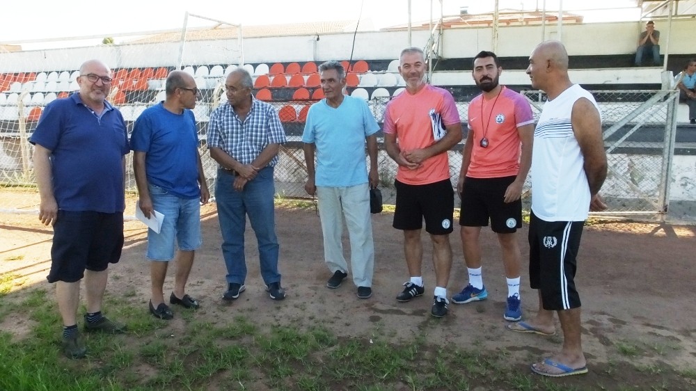 Burhaniye’de Belediyesporda altyapı göz doldurdu 