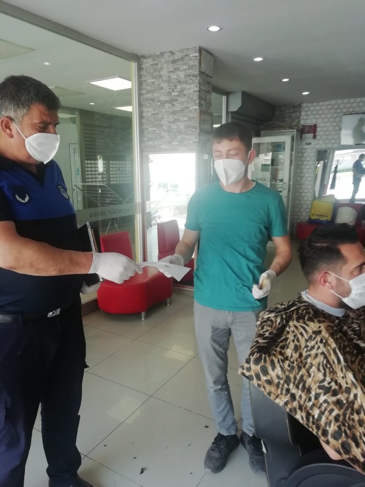 Burhaniye’de berber ve kuaförlere zabıta denetimi 