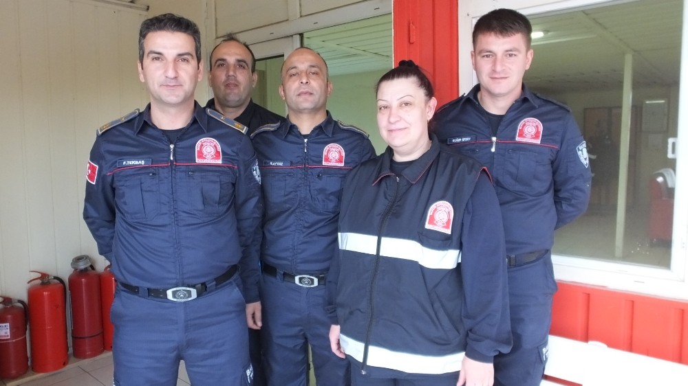 Burhaniye’de ilk kadın itfaiyeci 