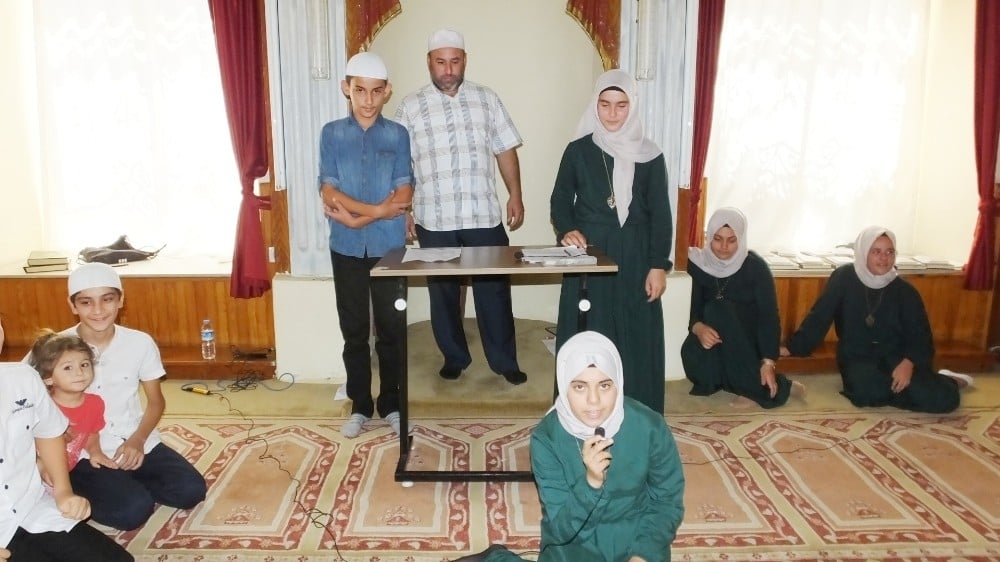 Burhaniye’de Kavakdibi Cami’nde hatim coşkusu 