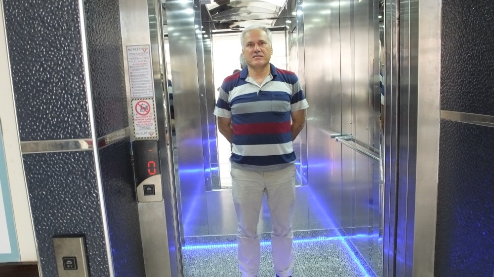 Burhaniye’de öğretmenevi 5 yıldızlı otel gibi oldu 