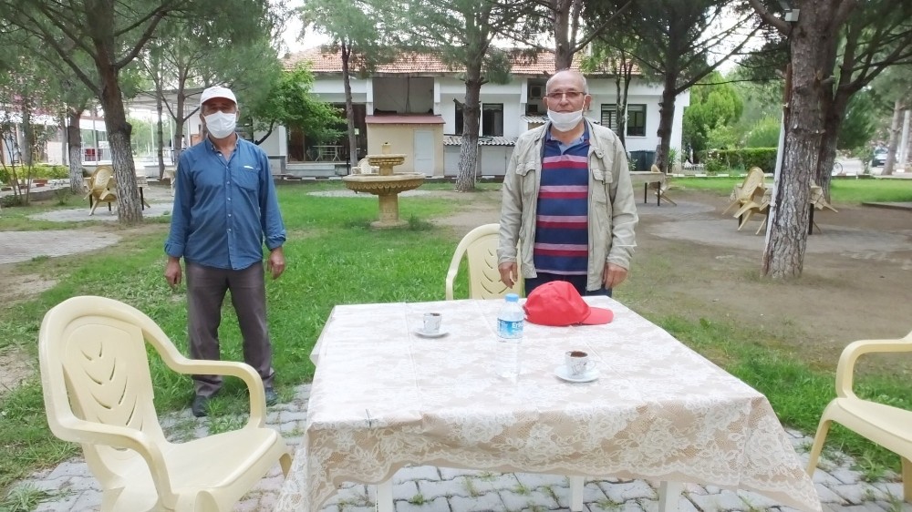 Burhaniye’de yazlık sitelerde hazırlıklar tamamlandı 