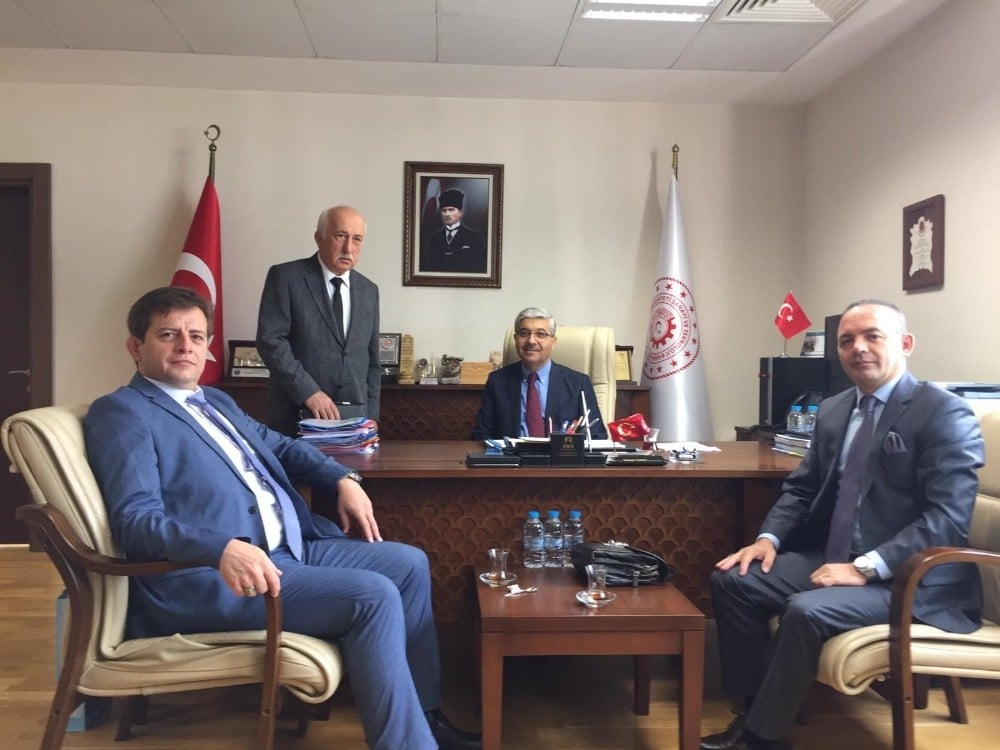 Burhaniye’de Zeytin OSB Karma Organize Sanayi Bölgesine dönüştürüldü 
