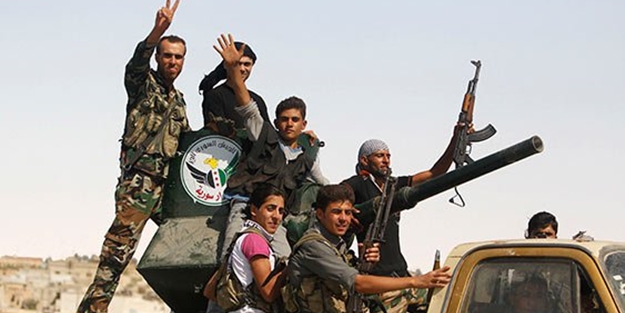 PYD'ye şok! İttifak yaptığı grup...