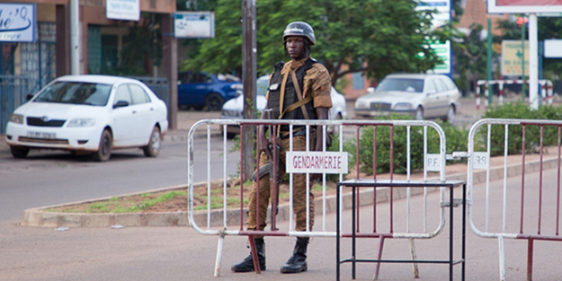 Burkina Faso'da camiye saldırı! Ölüler var
