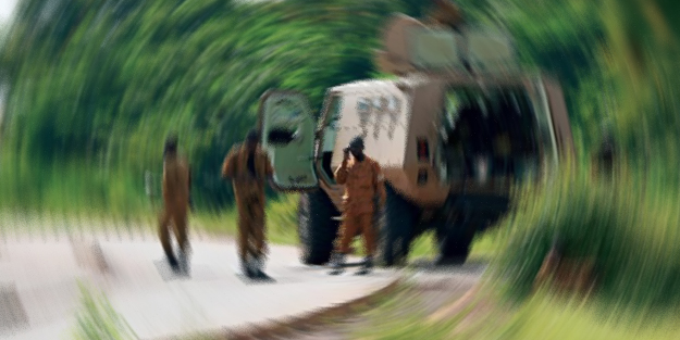 Burkina Faso'da çifte bombalı saldırı: En az 15 asker öldü