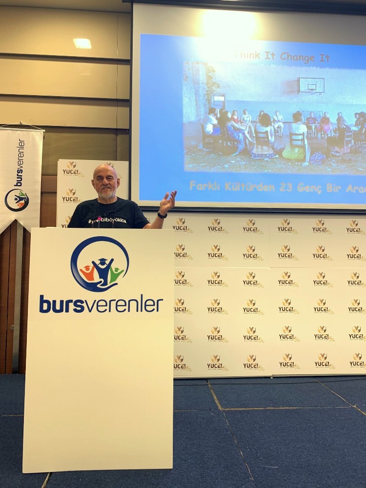 Burs alma ve vermede sanal hizmet dönemi başlıyor 