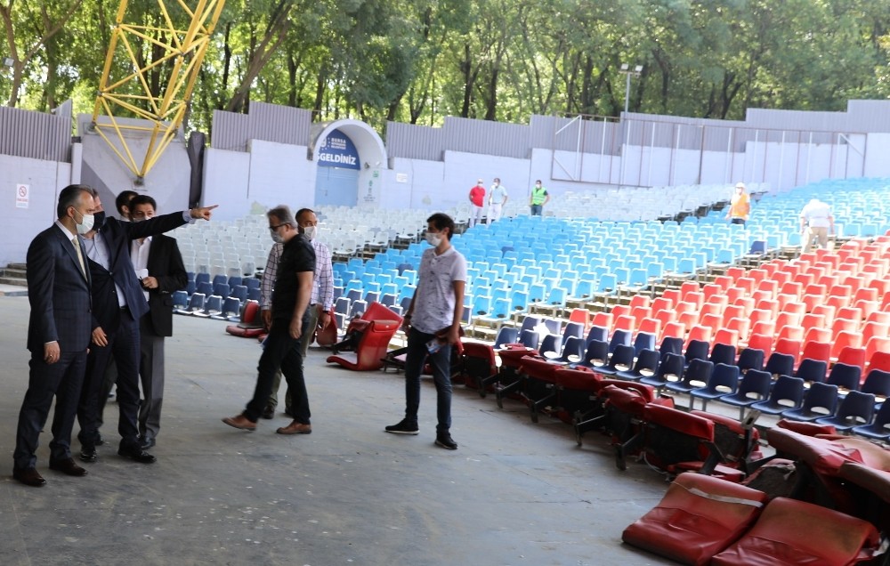 Bursa Açık Hava Tiyatrosu festivale hazırlanıyor 