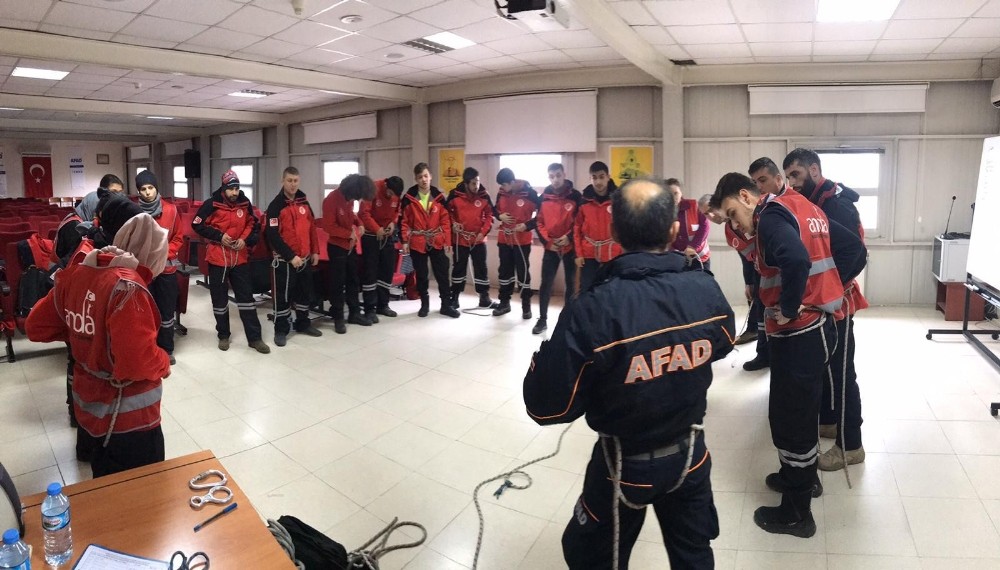 Bursa AFAD’dan ANDA’ya arama kurtarma eğitimi 