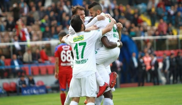 Bursa, demiri 4 golle eritti