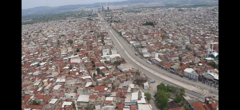 Bursa dört günlük sokak kısıtlamasında evde kaldı 