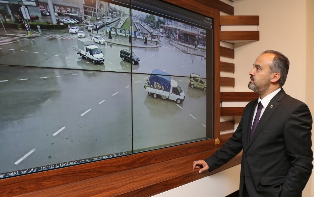 Bursa trafikte 2 yılda 141 şehrin önüne geçti 