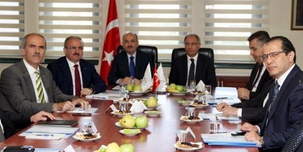 Bursa Valiliği'nde güvenlik toplantısı