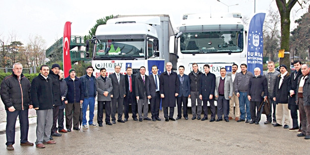 Bursa Büyükşehir’den 2 TIR dolusu yardım