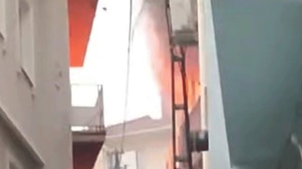 Bursa'da 1 kişinin ölümüne neden olan yangın kamerada!