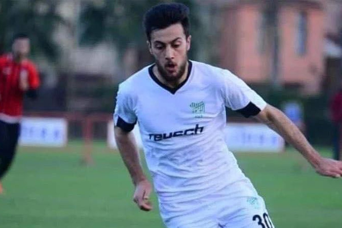 Bursa'da 27 yaşındaki futbolcu kalbine yenik düştü